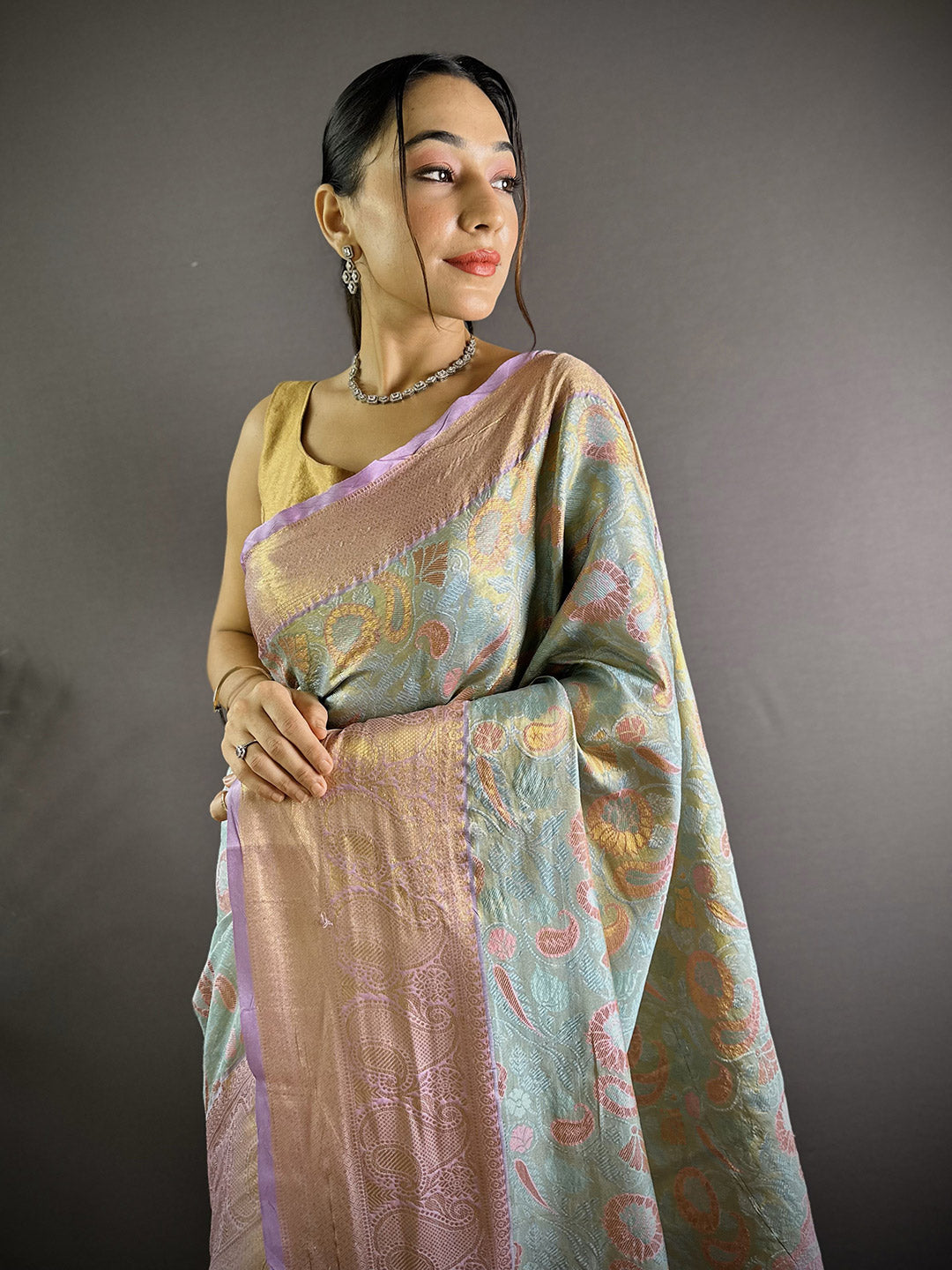 Urban Pallu Woven Design Silk Blend Traditional Saree