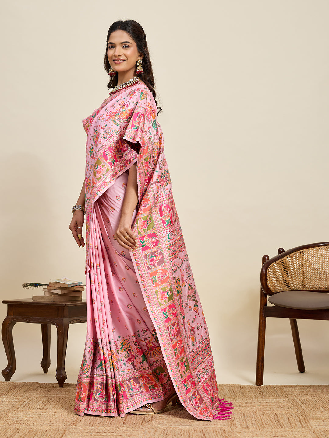 Urban Pallu Woven Design Silk Blend Party Saree