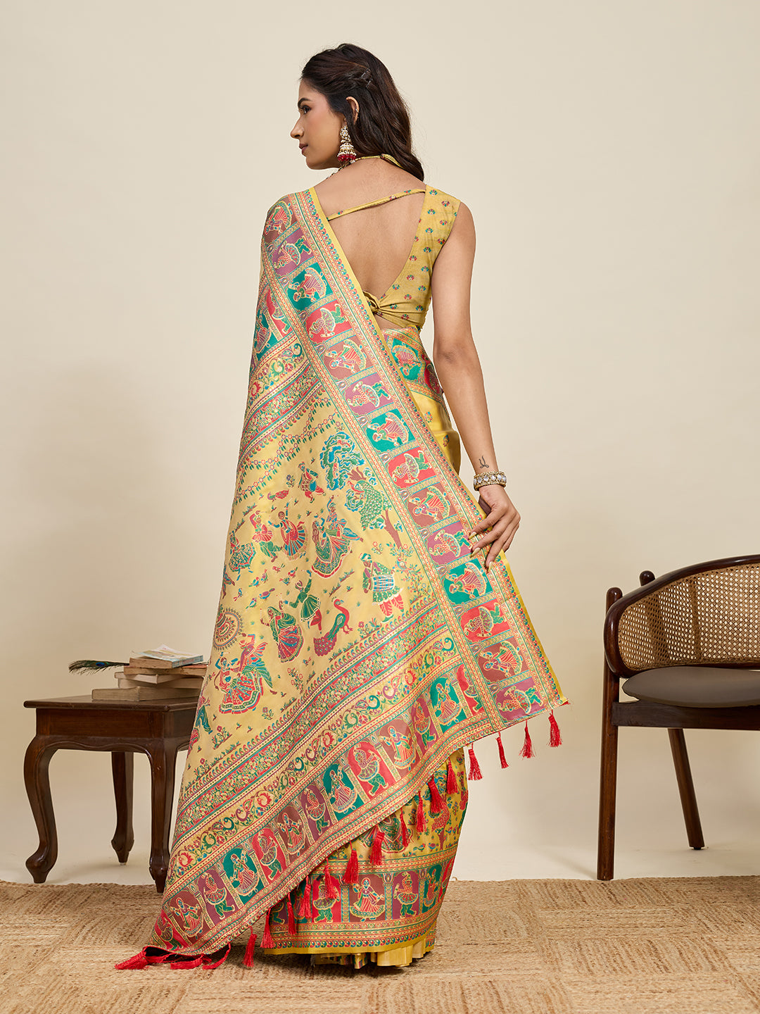Urban Pallu Woven Design Silk Blend Party Saree