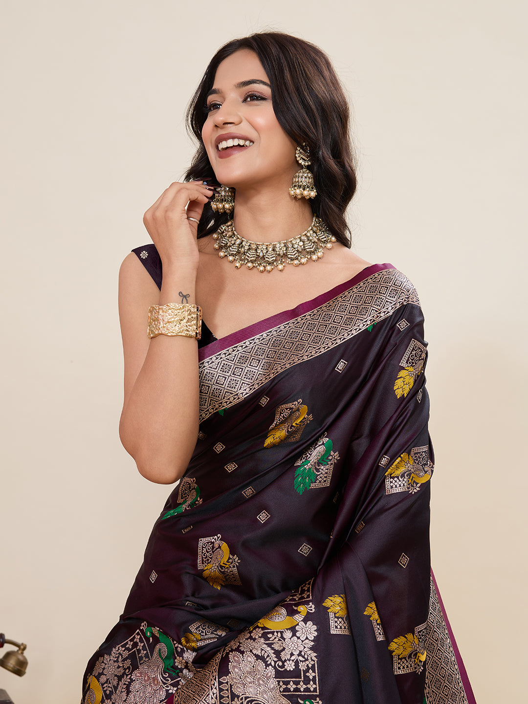 Urban Pallu Woven Design Silk Blend Party Saree