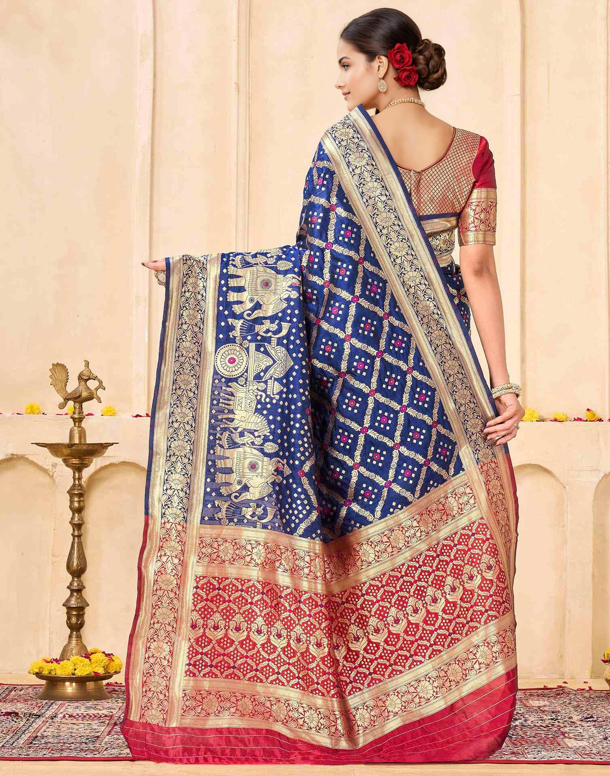 Urban Pallu Woven Design Silk Blend Festive Saree