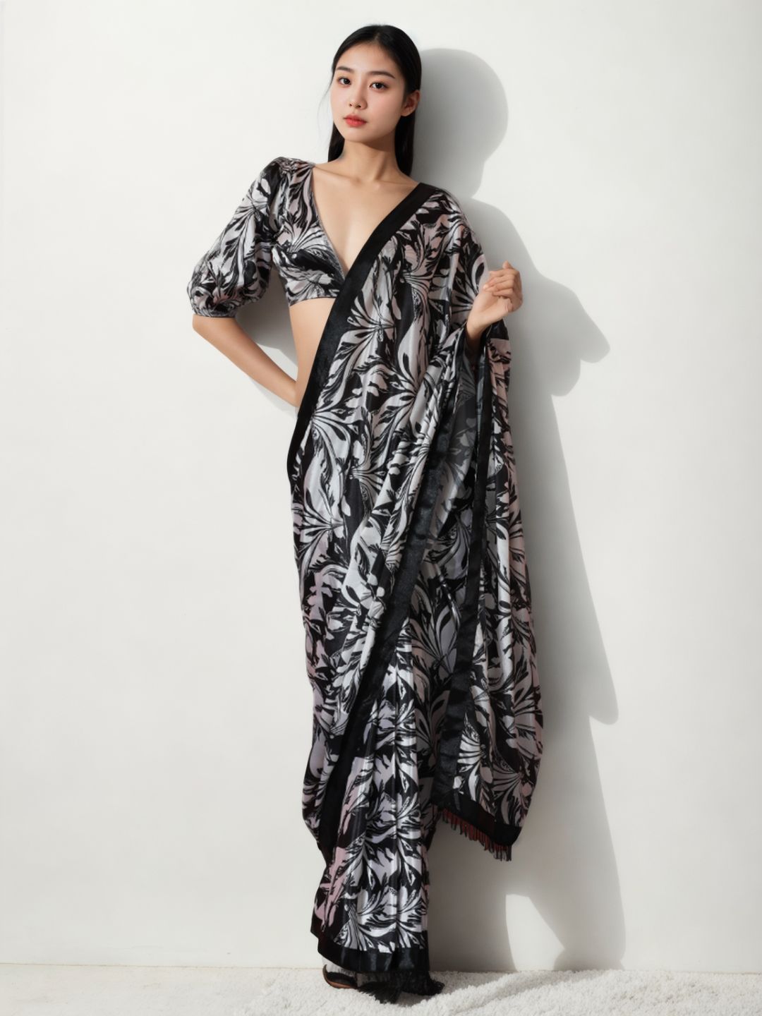 Urban Pallu Woven Design Silk Blend Fusion Saree