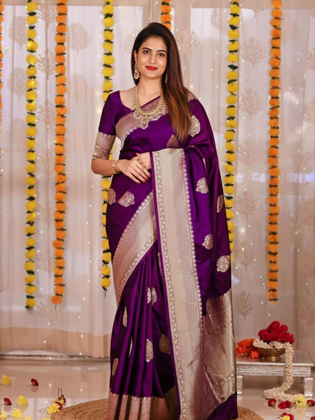 Urban Pallu Woven Design Silk Blend Work Saree