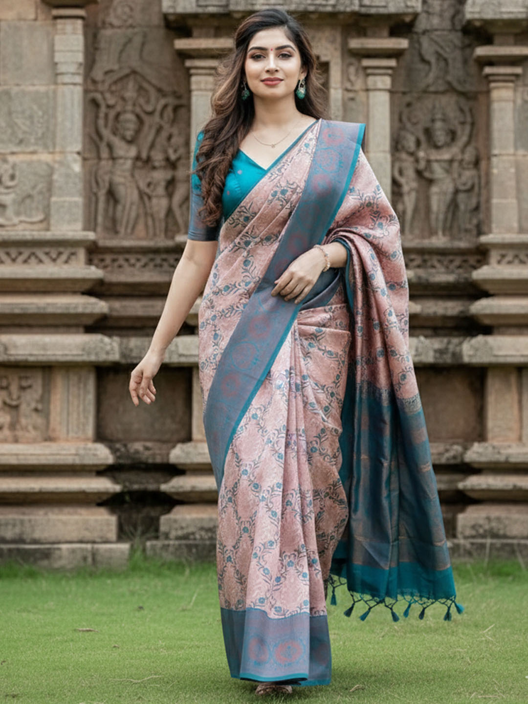 Urban Pallu Woven Design Silk Blend Work Saree