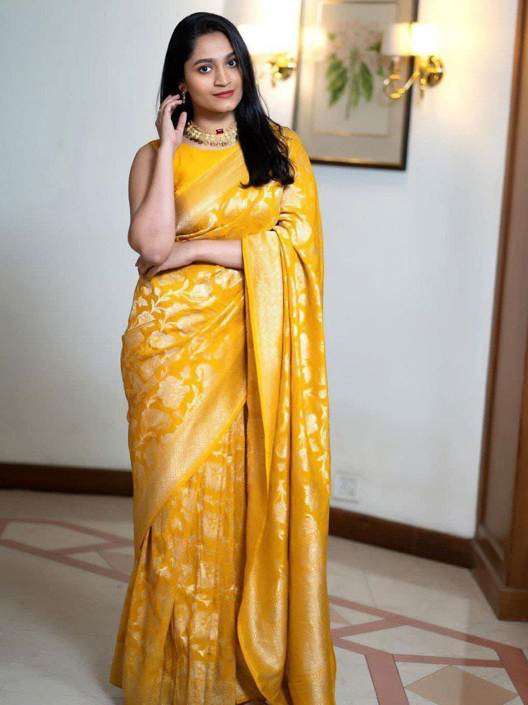 Urban Pallu Woven Design Silk Blend Traditional Saree