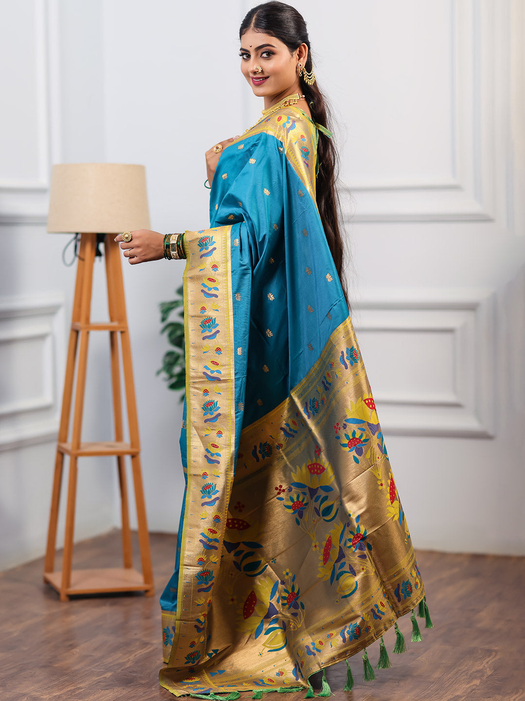 Urban Pallu Woven Design Silk Blend Traditional Saree