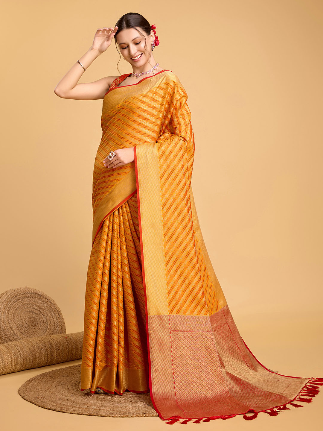 Urban Pallu Woven Design Silk Blend Party Saree