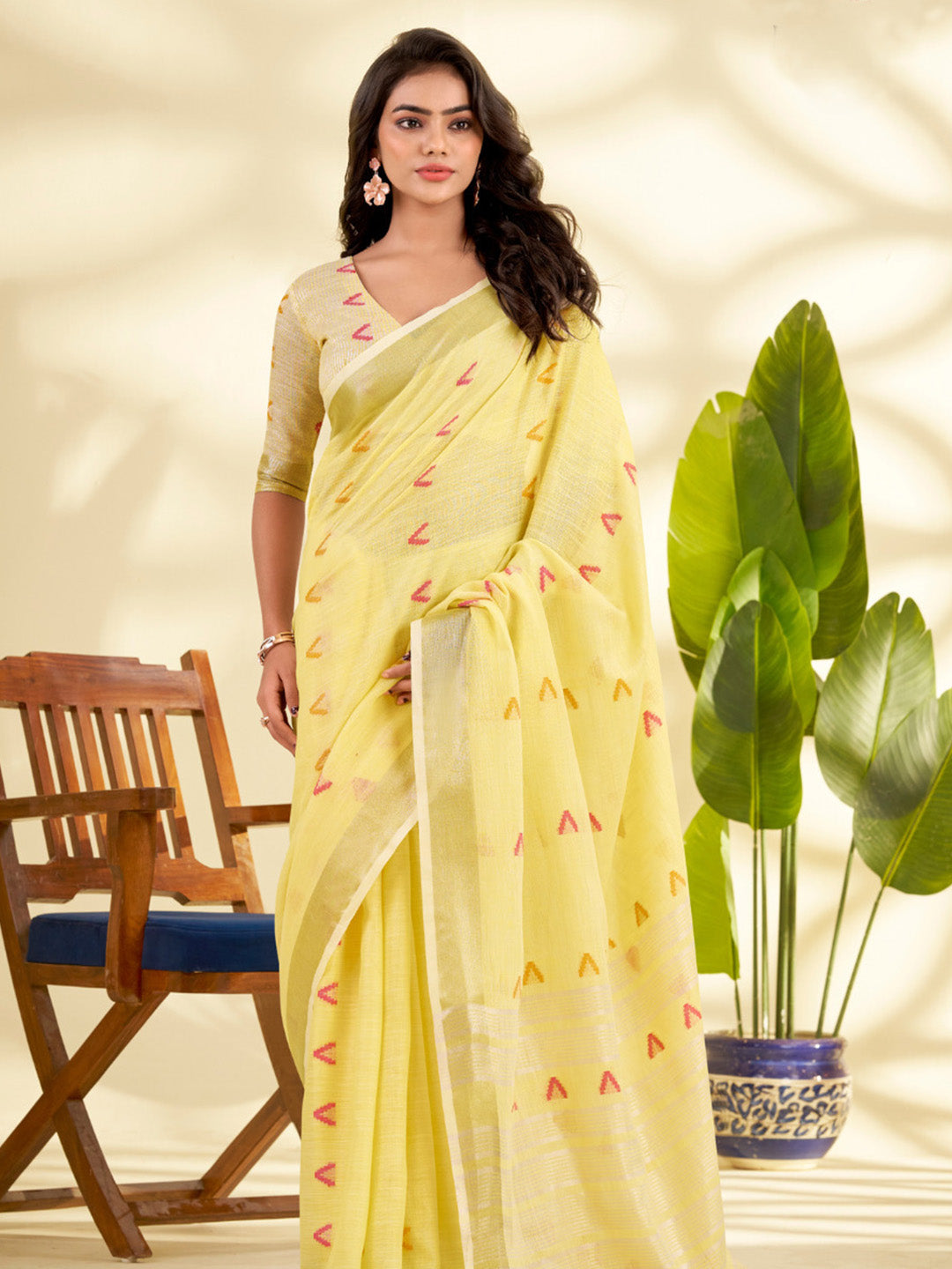 Urban Pallu Woven Design Cotton Blend Daily Saree