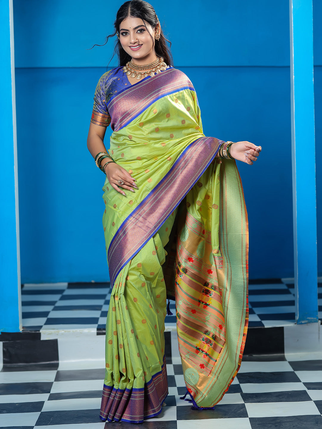 Urban Pallu Woven Design Art Silk Traditional Saree