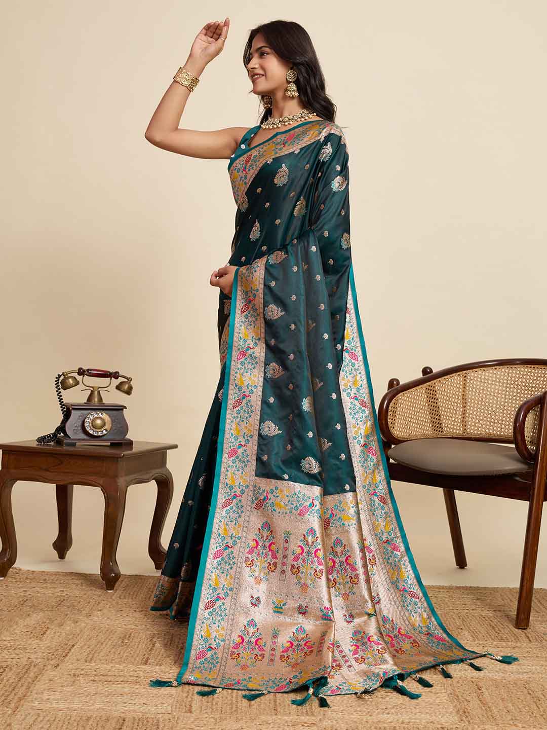Urban Pallu Woven Design Silk Blend Party Saree