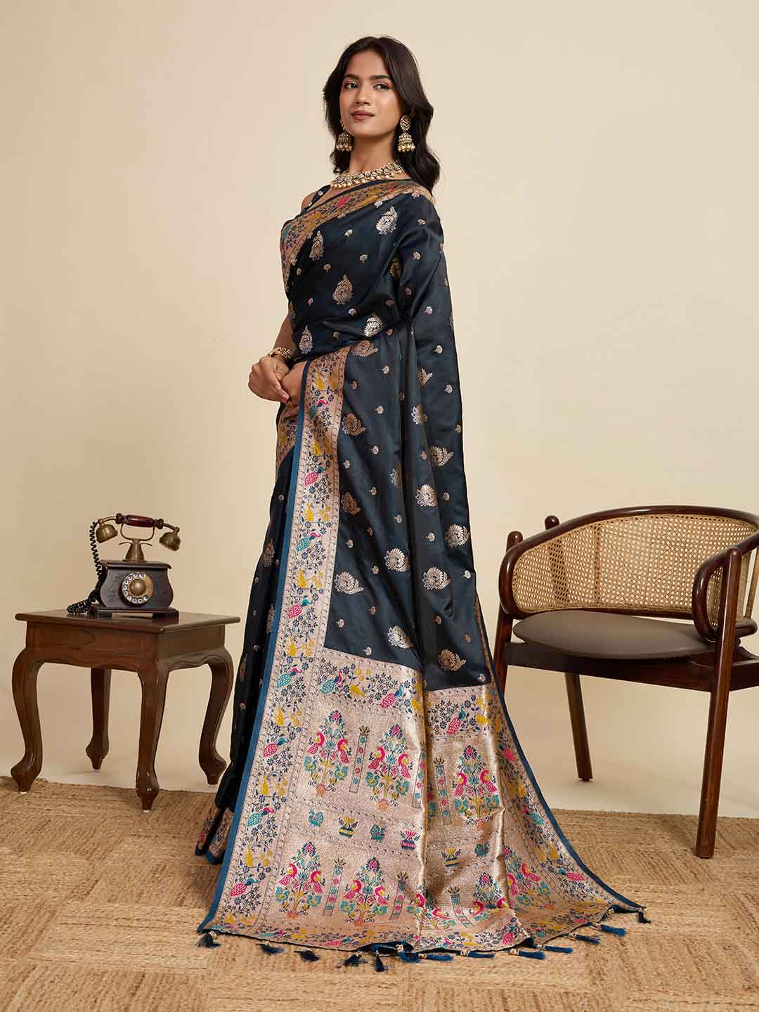Urban Pallu Woven Design Silk Blend Party Saree
