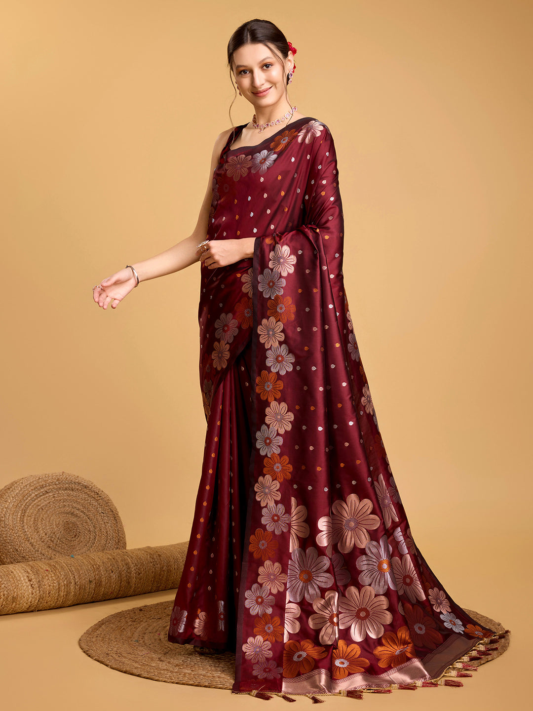 Urban Pallu Woven Design Silk Blend Party Saree