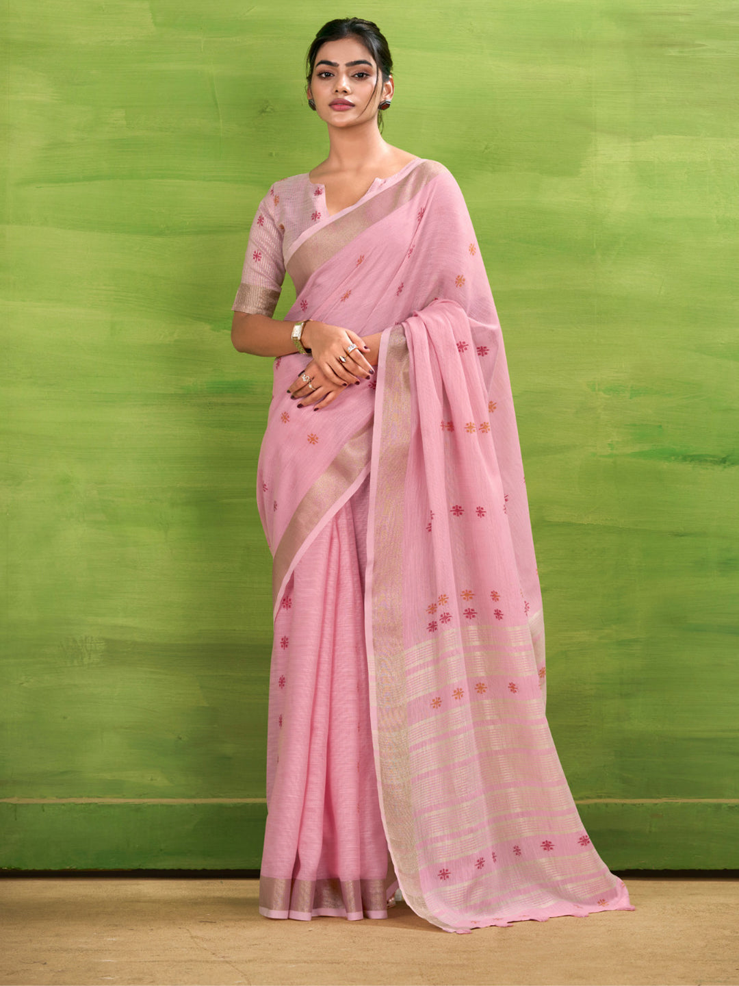 Urban Pallu Solid Cotton Blend Daily Saree