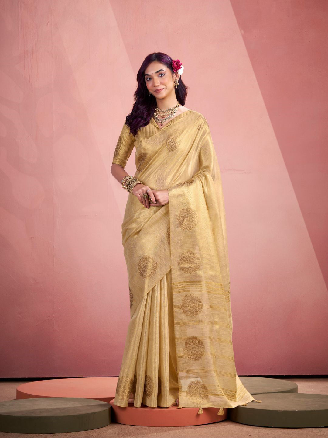 Urban Pallu Woven Design Silk Blend Traditional Saree