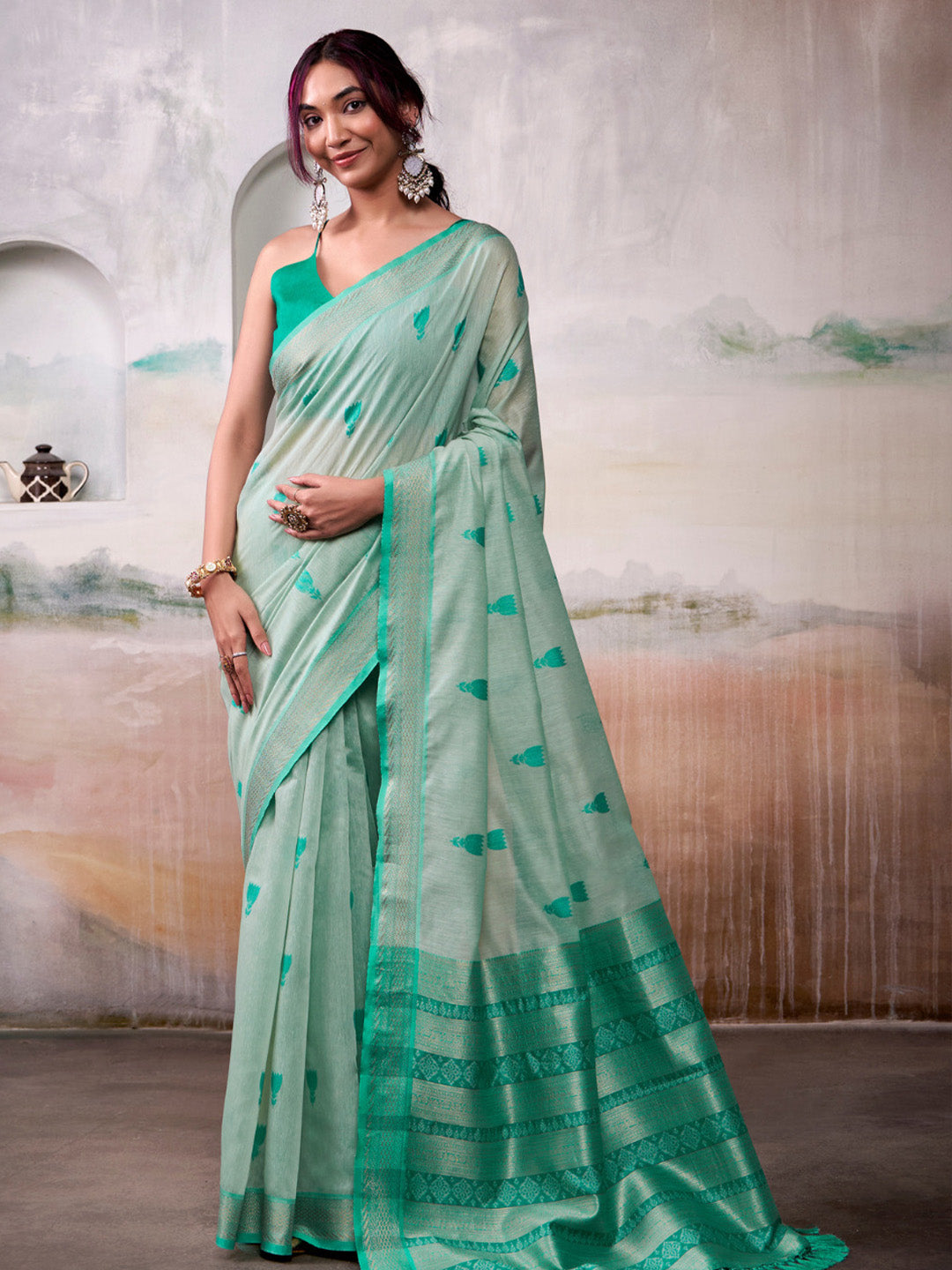 Urban Pallu Woven Design Cotton Blend Daily Saree