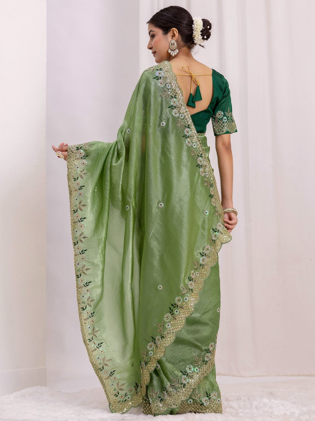 Urban Pallu Embroidered Tissue Festive Saree