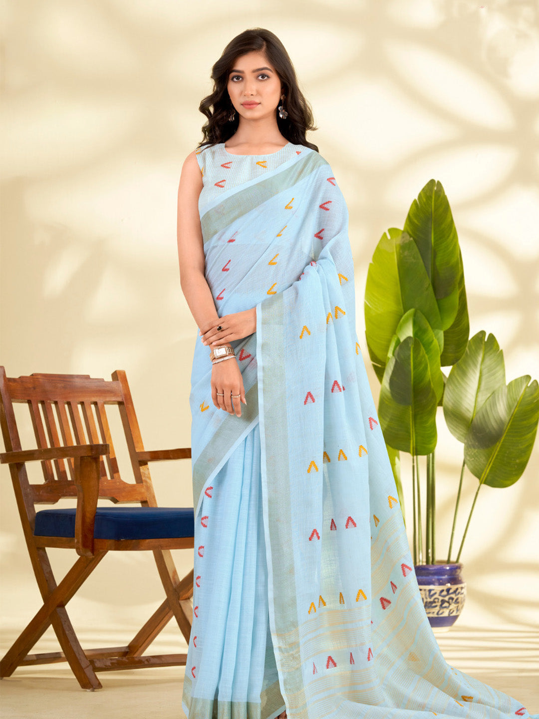 Urban Pallu Woven Design Cotton Blend Daily Saree