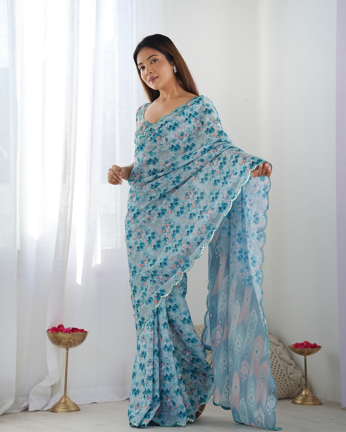 Urban Pallu Ethnic Motifs Sequinned Silk Blend Saree