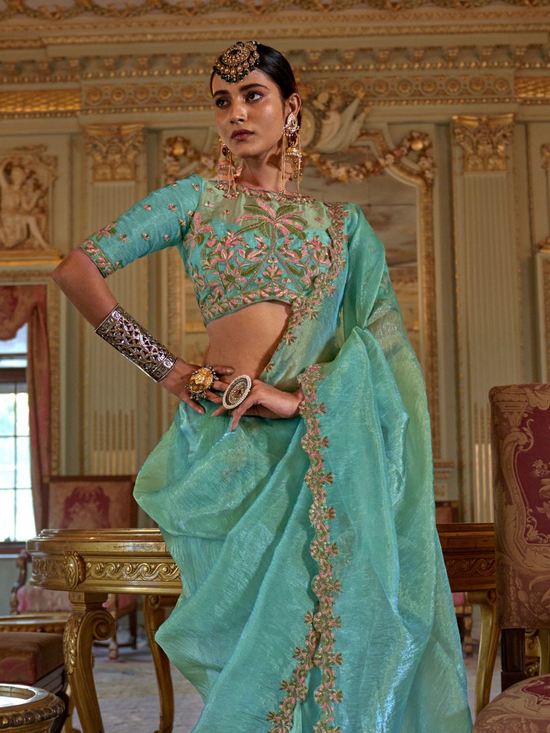 Urban Pallu Solid Tissue Fusion Saree