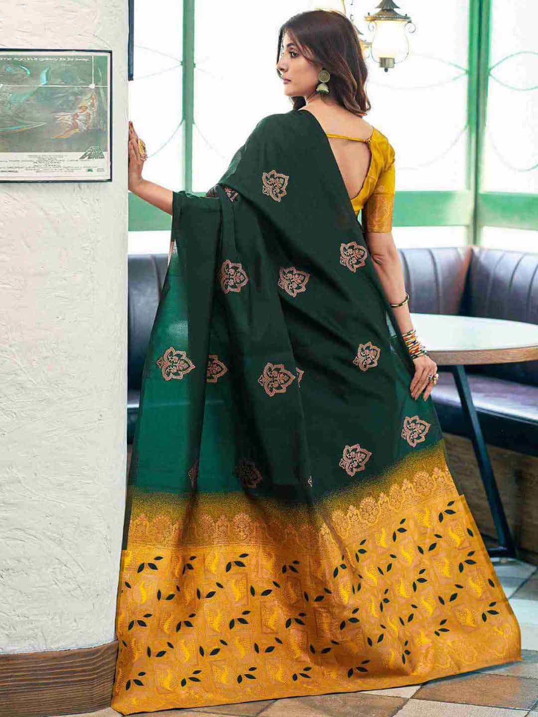 Urban Pallu Woven Design Silk Blend Traditional Saree