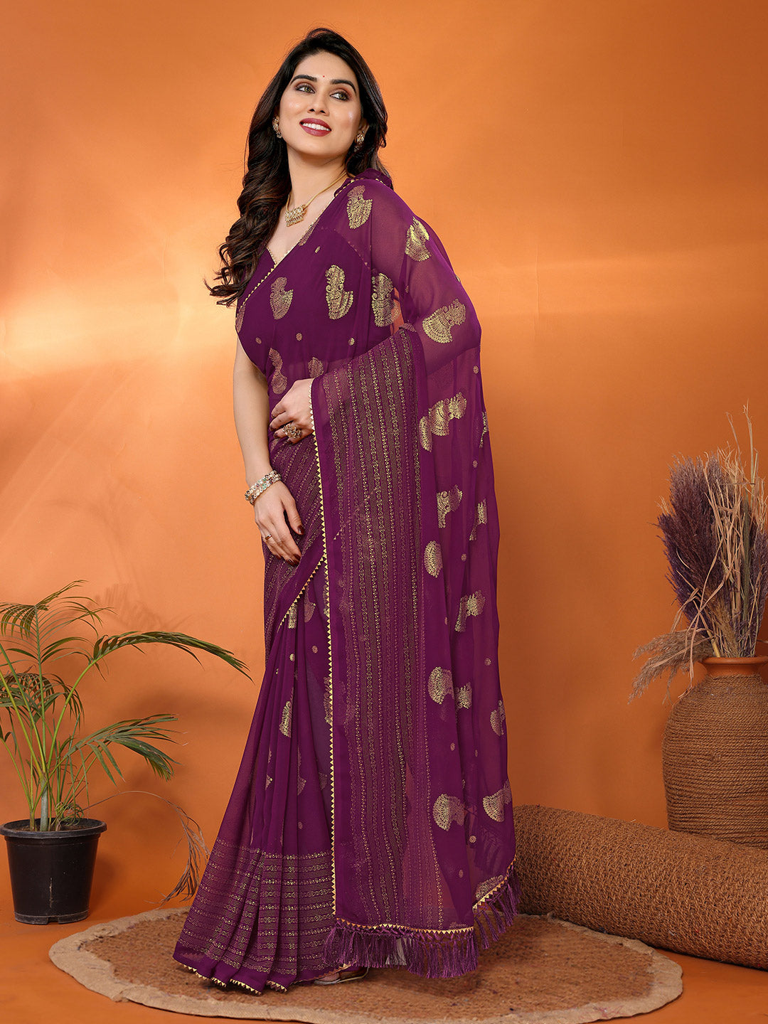Urban Pallu Printed Poly Georgette Daily Saree