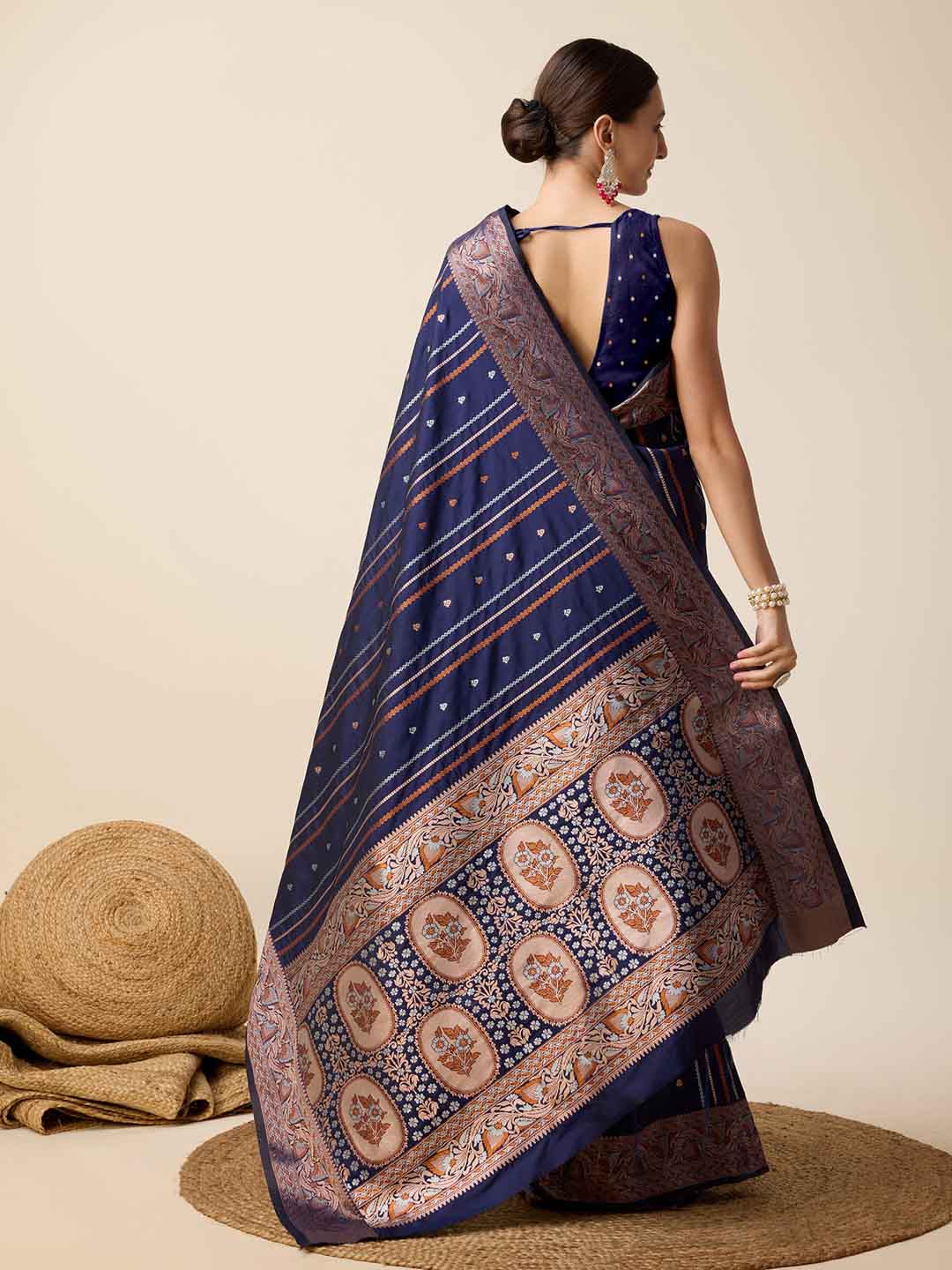 Urban Pallu Woven Design Silk Blend Party Saree