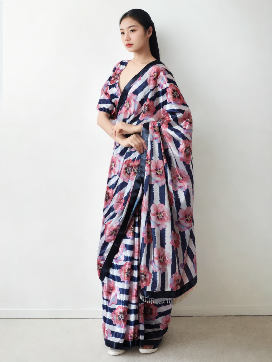 Urban Pallu Woven Design Silk Blend Fusion Saree