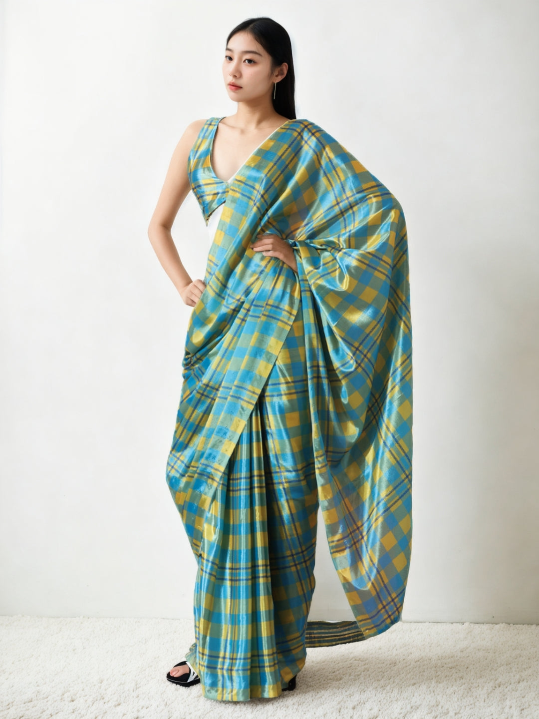 Urban Pallu Woven Design Silk Blend Fusion Saree