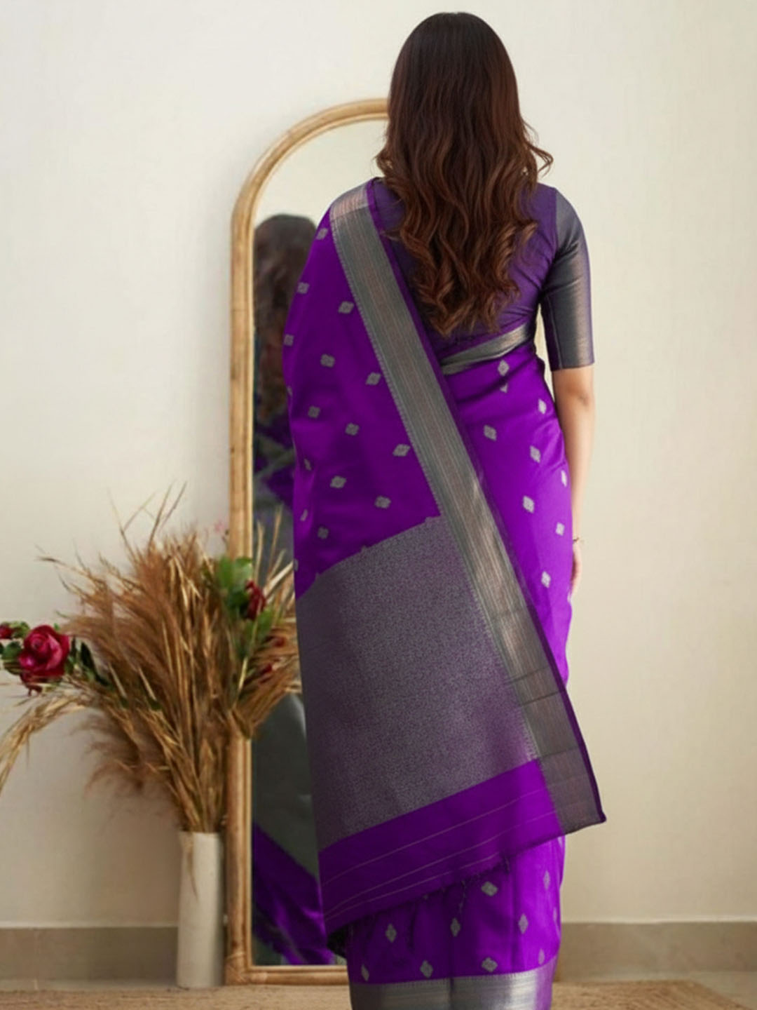 Urban Pallu Woven Design Silk Blend Work Saree