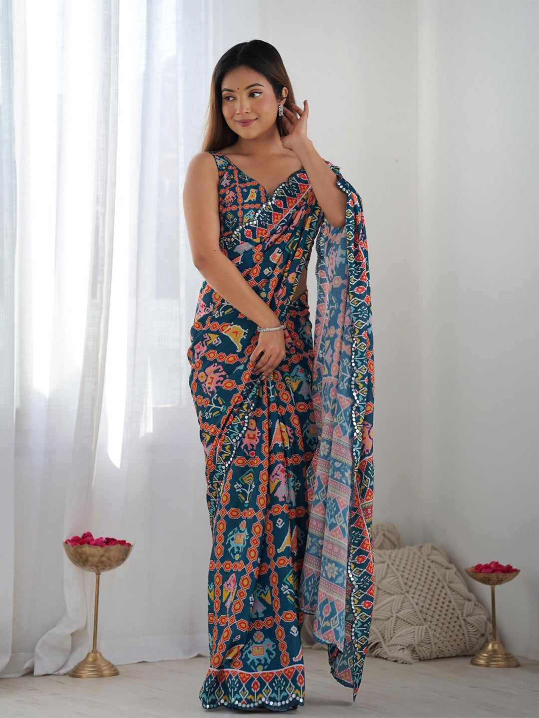 Urban Pallu Printed Poly Georgette Fusion Saree