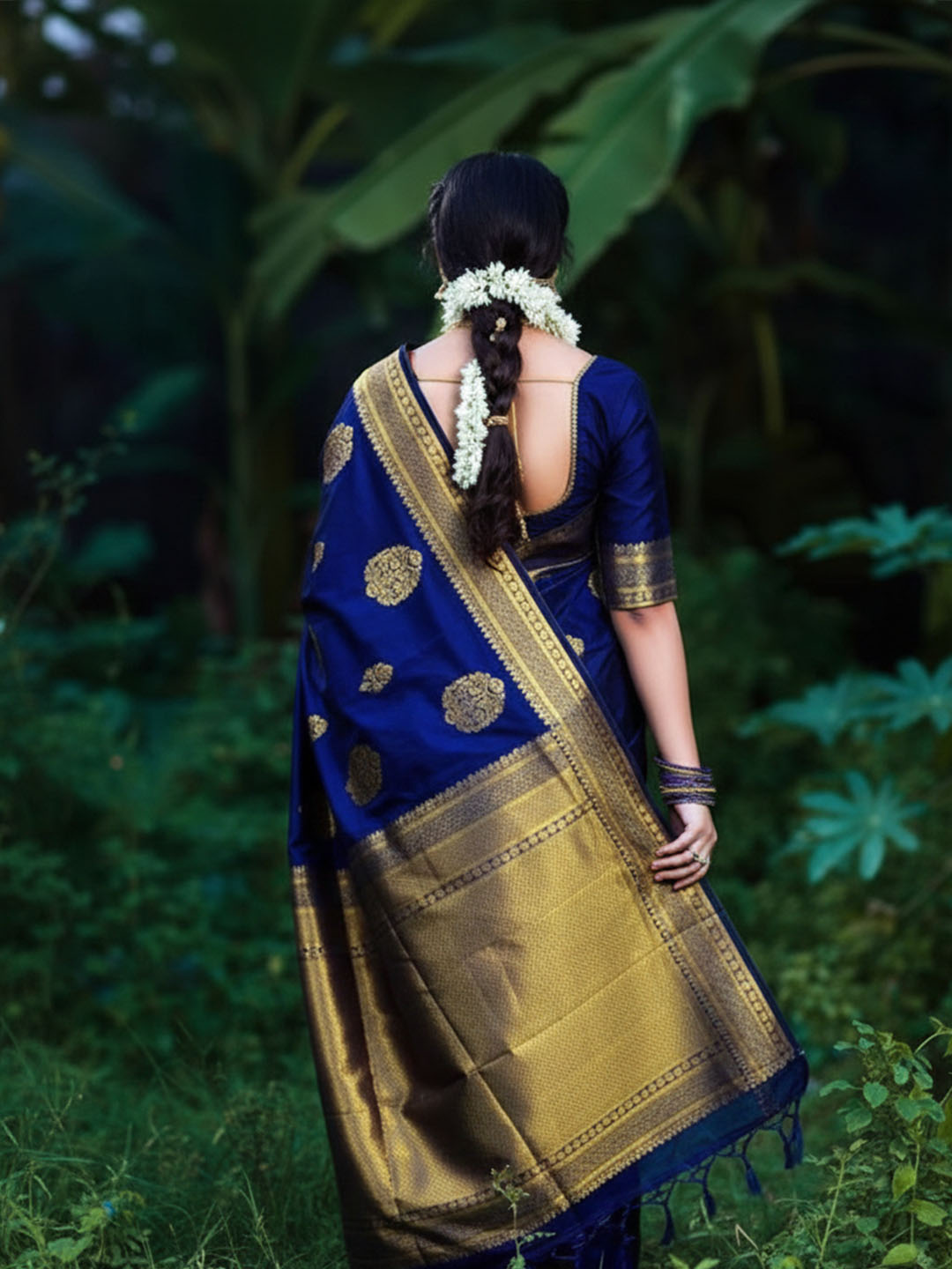 Urban Pallu Woven Design Silk Blend Work Saree