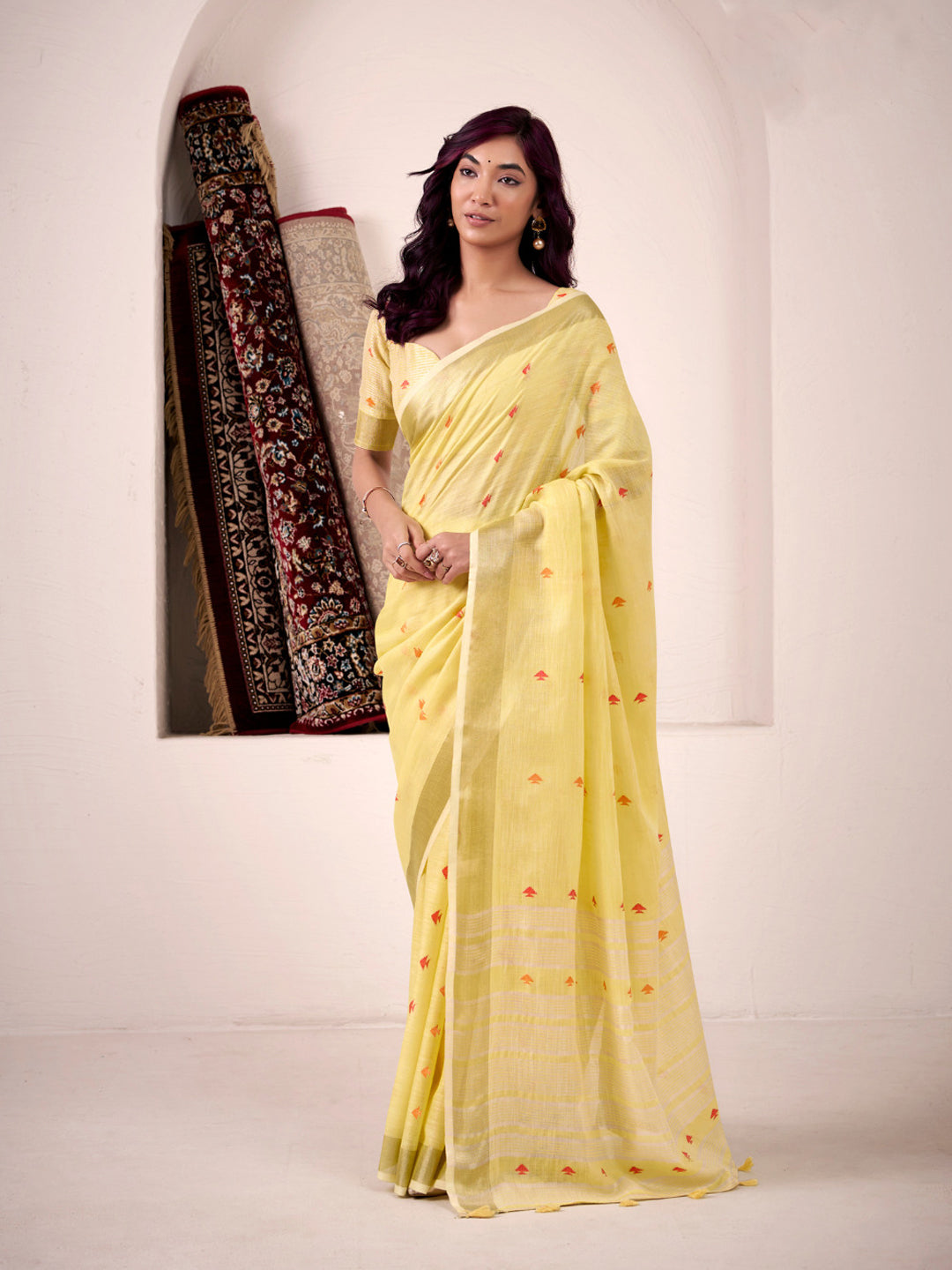 Urban Pallu Embroidered Cotton Blend Traditional Saree