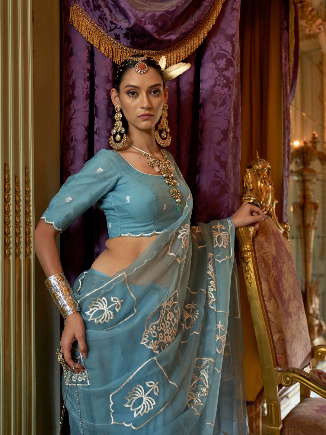 Urban Pallu Solid Poly Chiffon Daily Saree