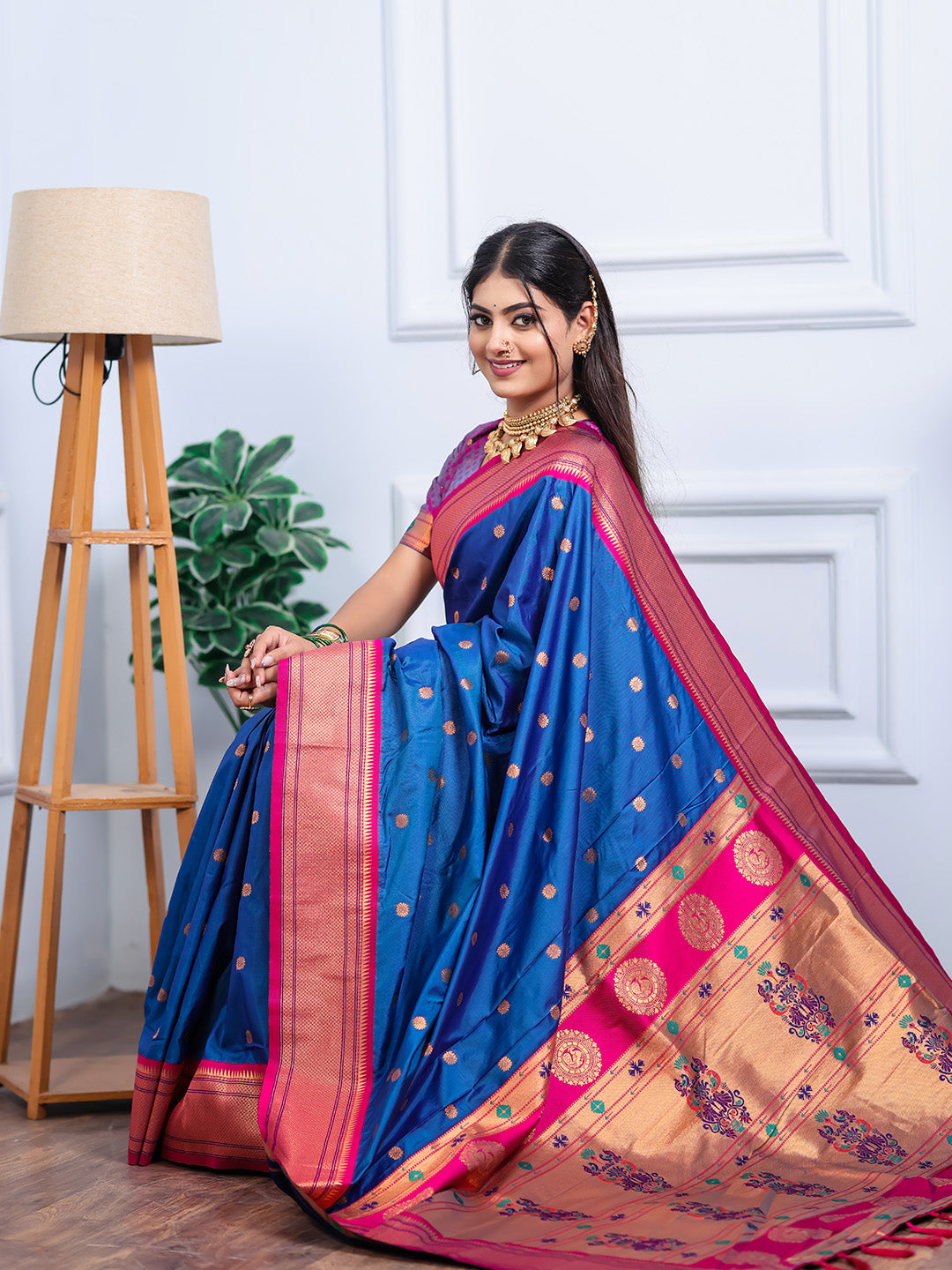 Urban Pallu Woven Design Art Silk Traditional Saree