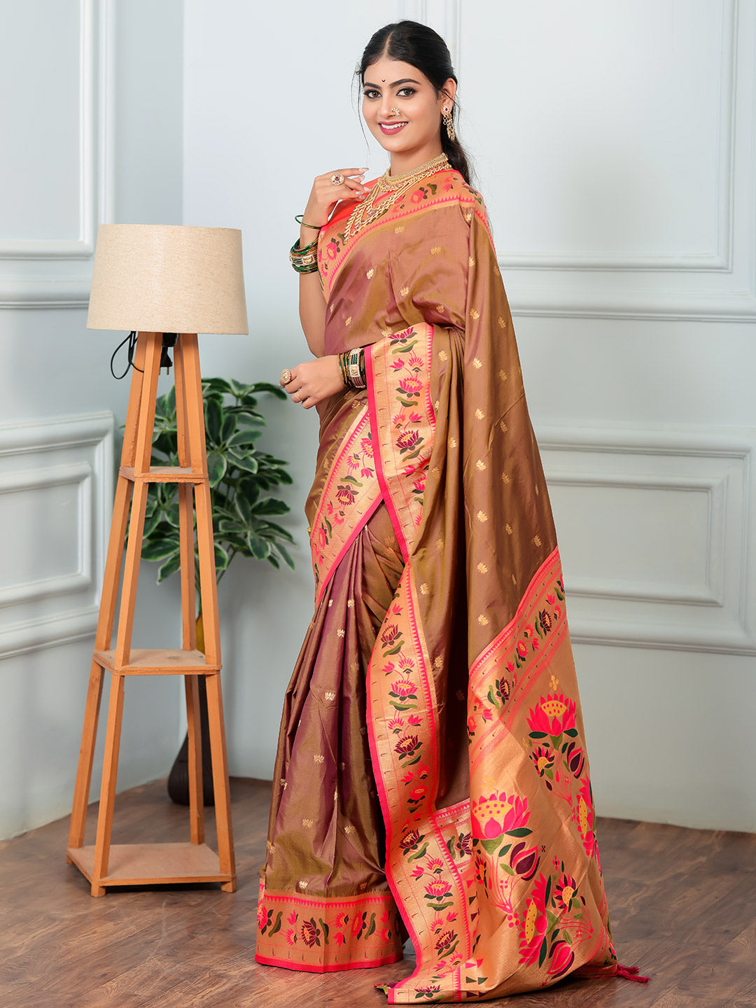 Urban Pallu Woven Design Silk Blend Traditional Saree