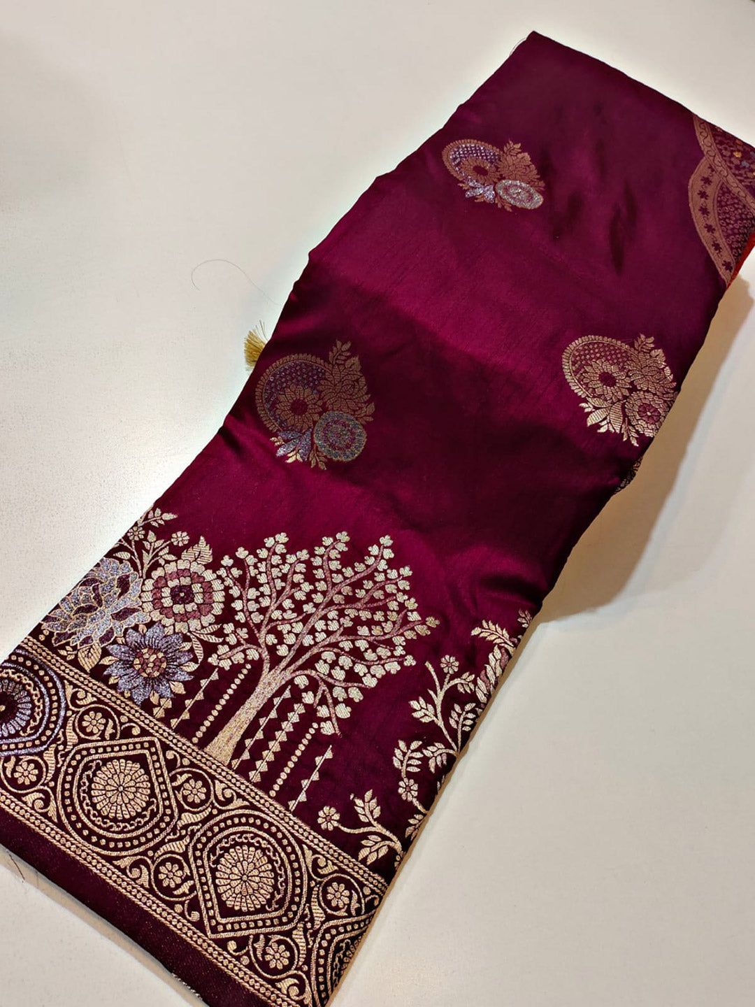 Urban Pallu Woven Design Silk Blend Traditional Saree