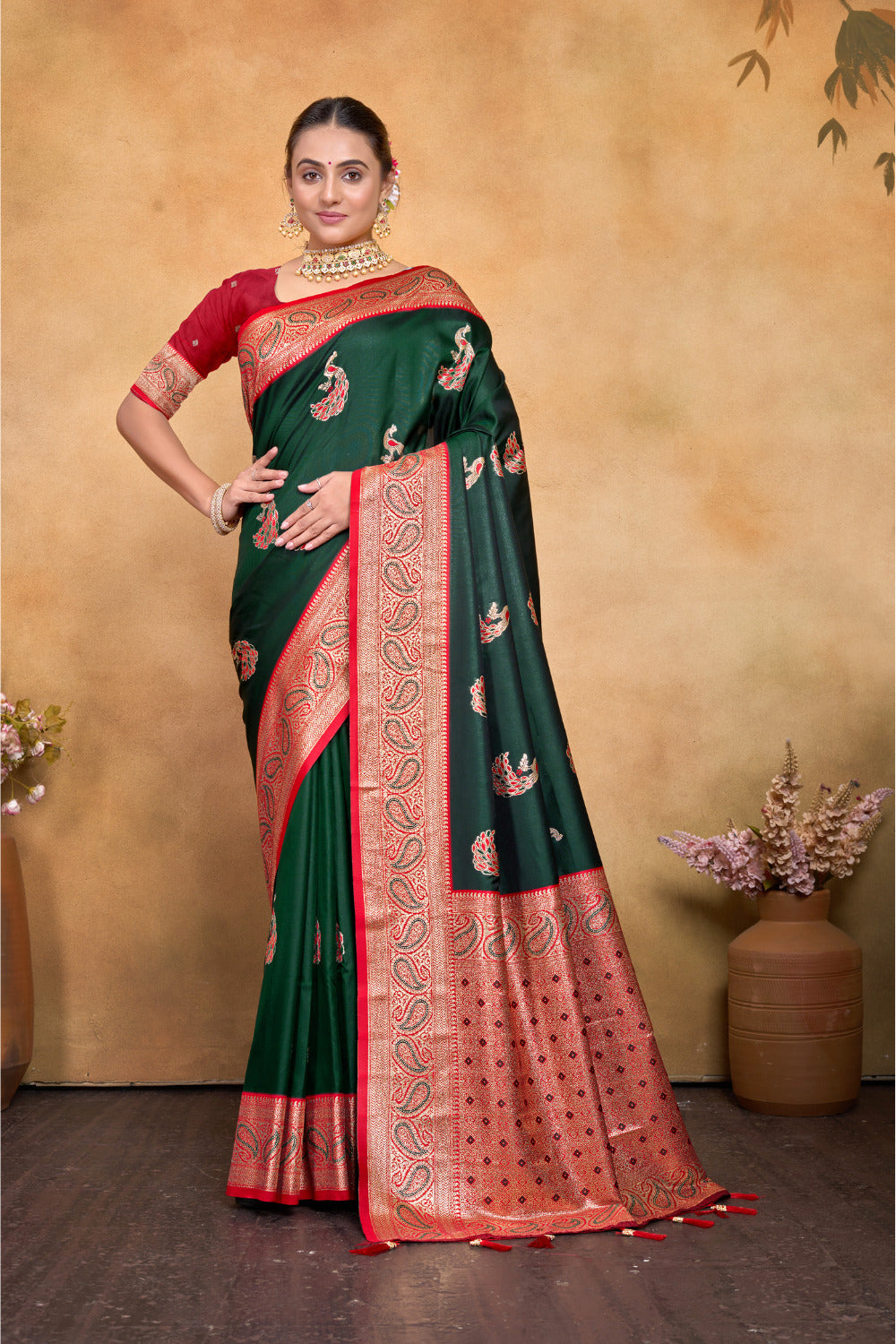 Urban Pallu Woven Design Silk Blend Fusion Saree