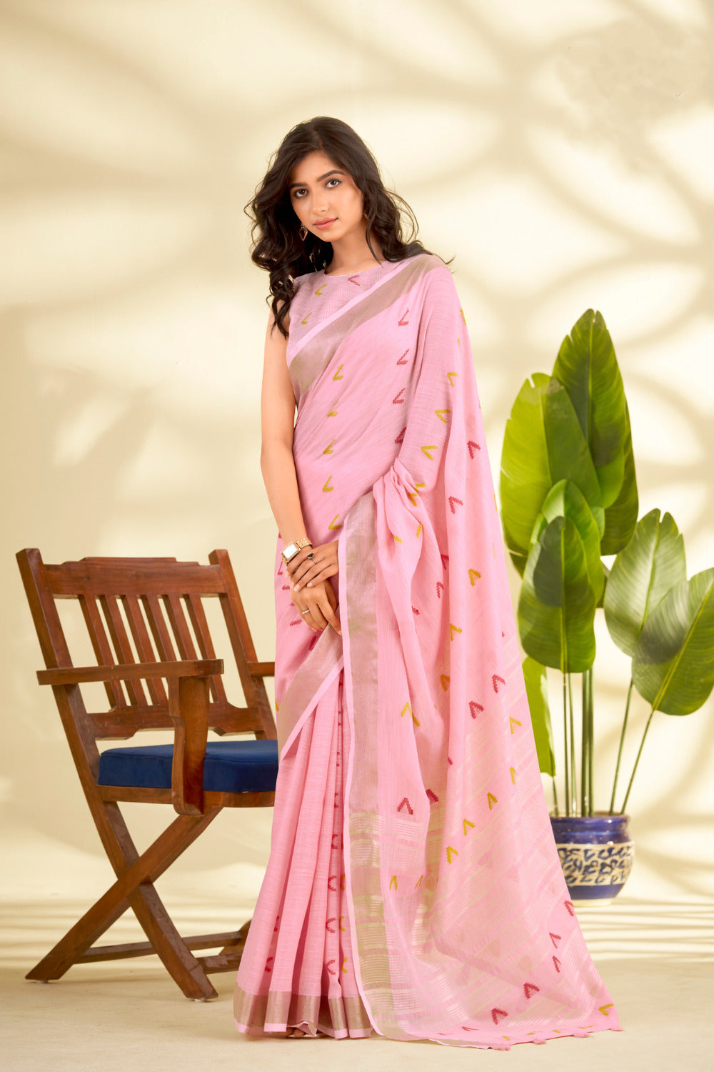 Urban Pallu Woven Design Cotton Blend Daily Saree