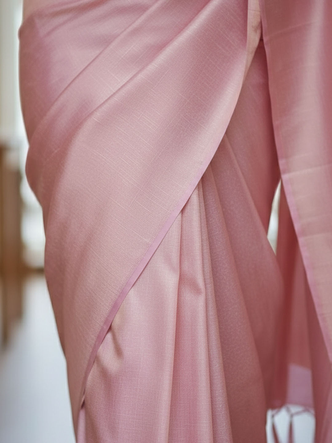 Urban Pallu Woven Design Silk Blend Work Saree