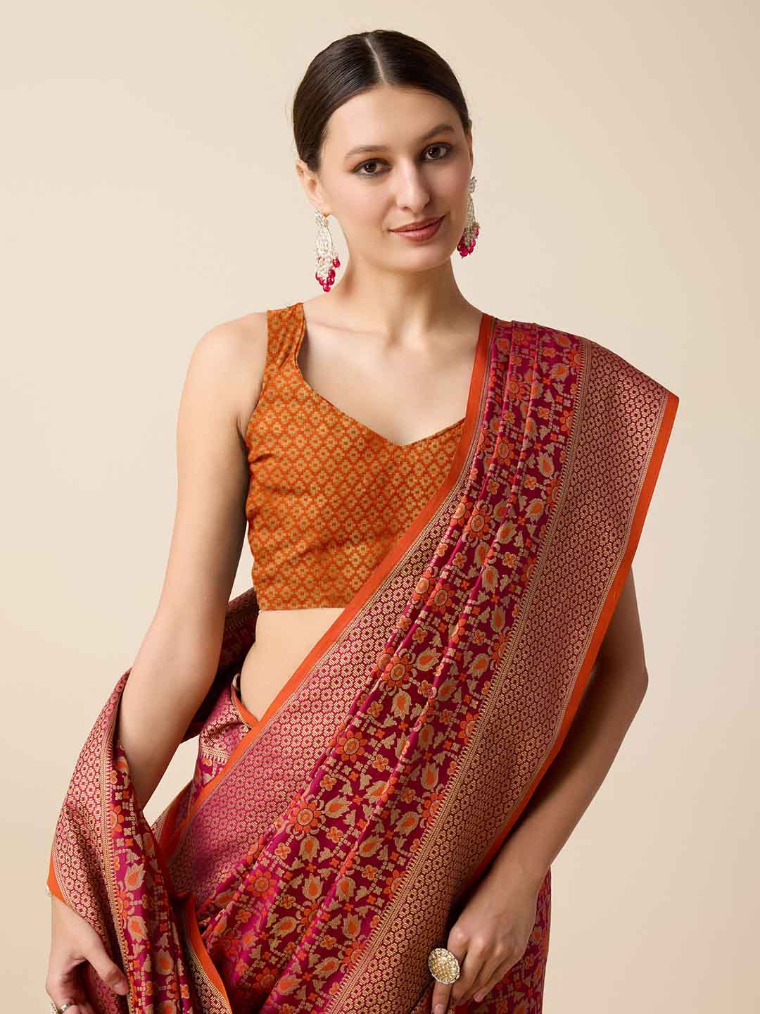 Urban Pallu Woven Design Silk Blend Party Saree
