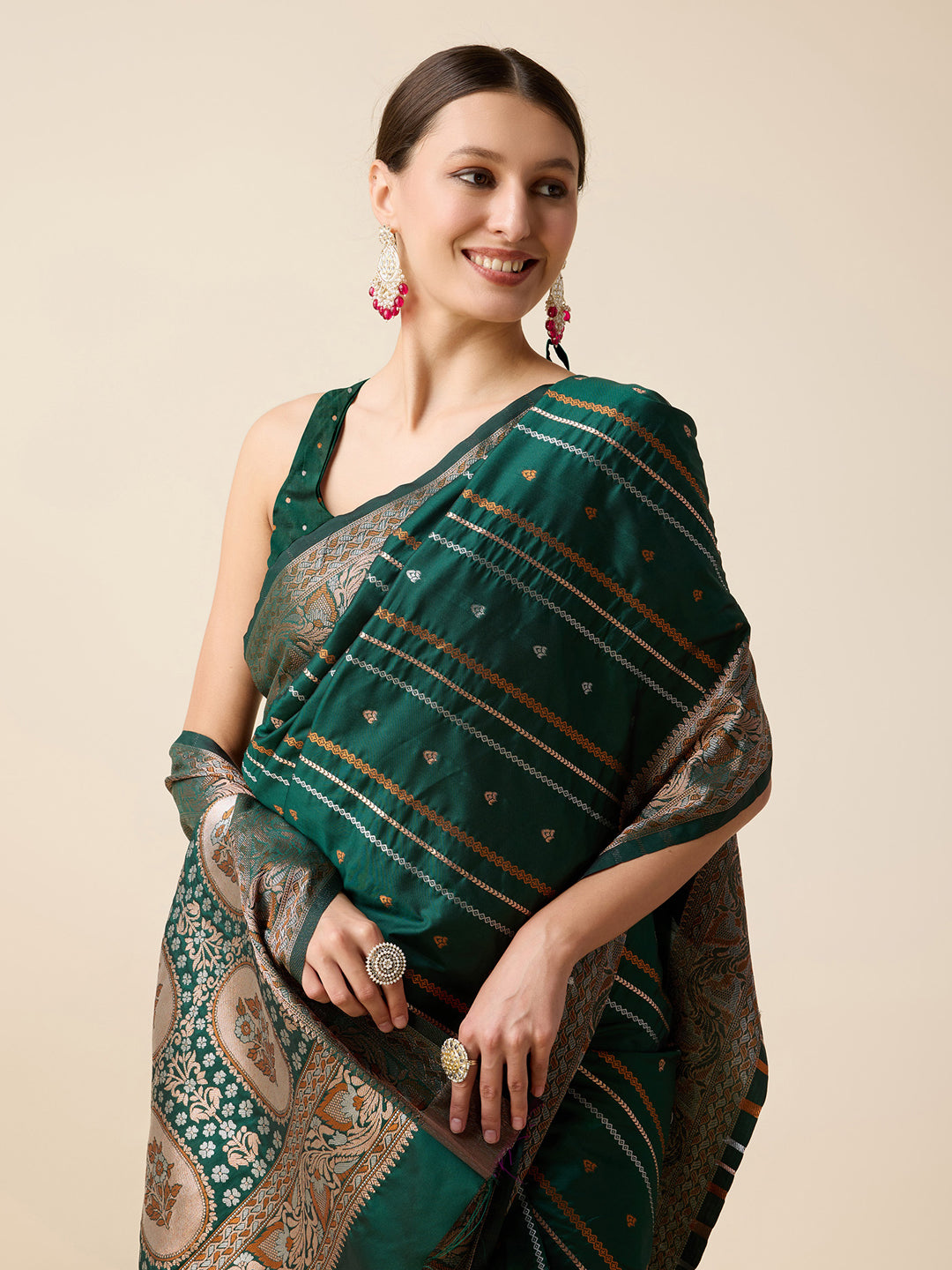 Urban Pallu Woven Design Silk Blend Party Saree