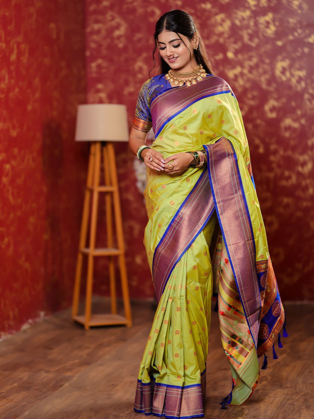 Urban Pallu Woven Design Art Silk Traditional Saree