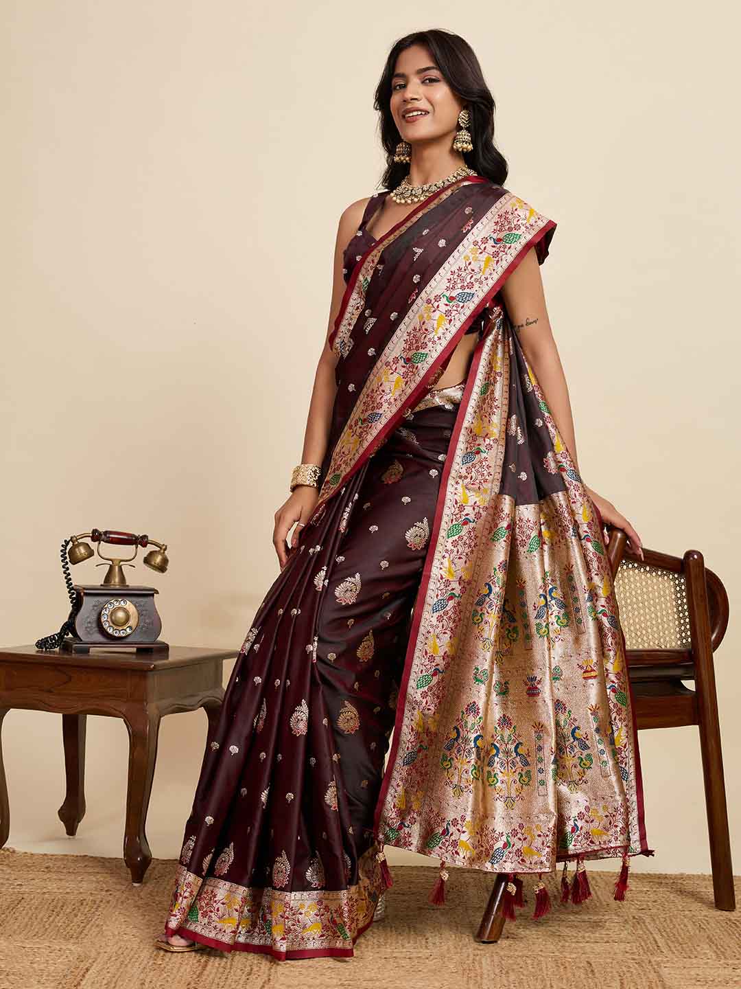 Urban Pallu Woven Design Silk Blend Party Saree