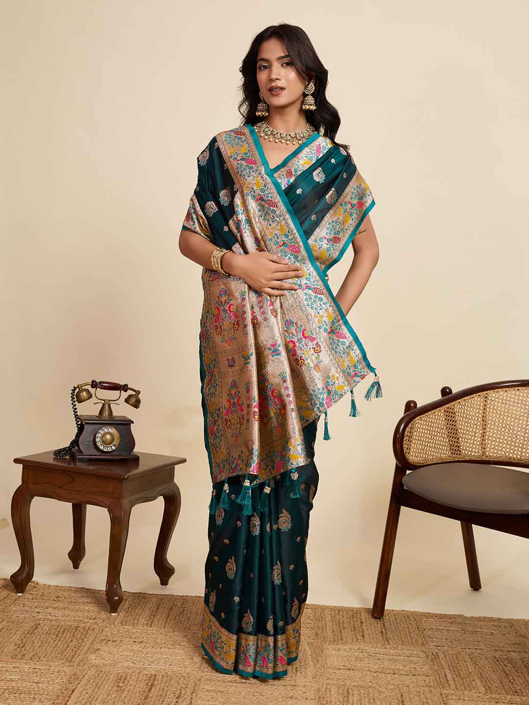 Urban Pallu Woven Design Silk Blend Party Saree