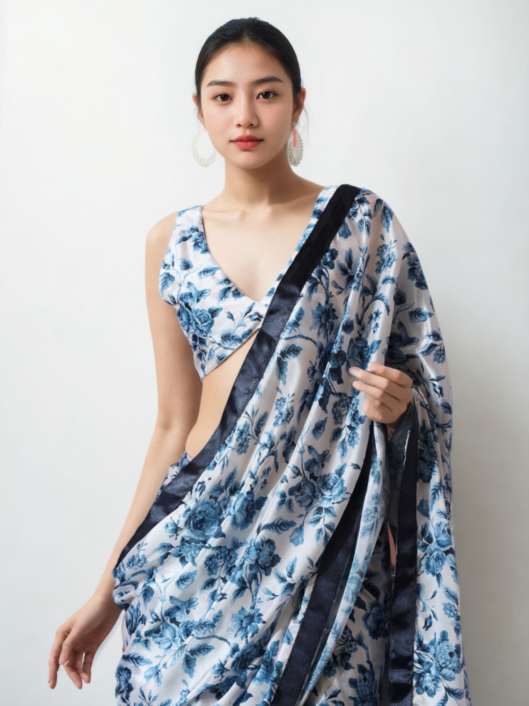 Urban Pallu Woven Design Silk Blend Fusion Saree