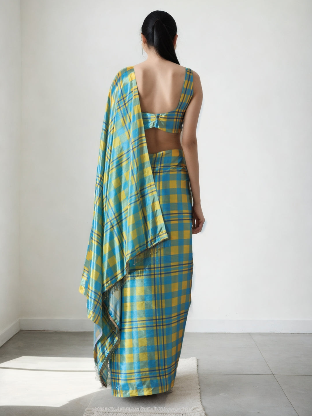 Urban Pallu Woven Design Silk Blend Fusion Saree