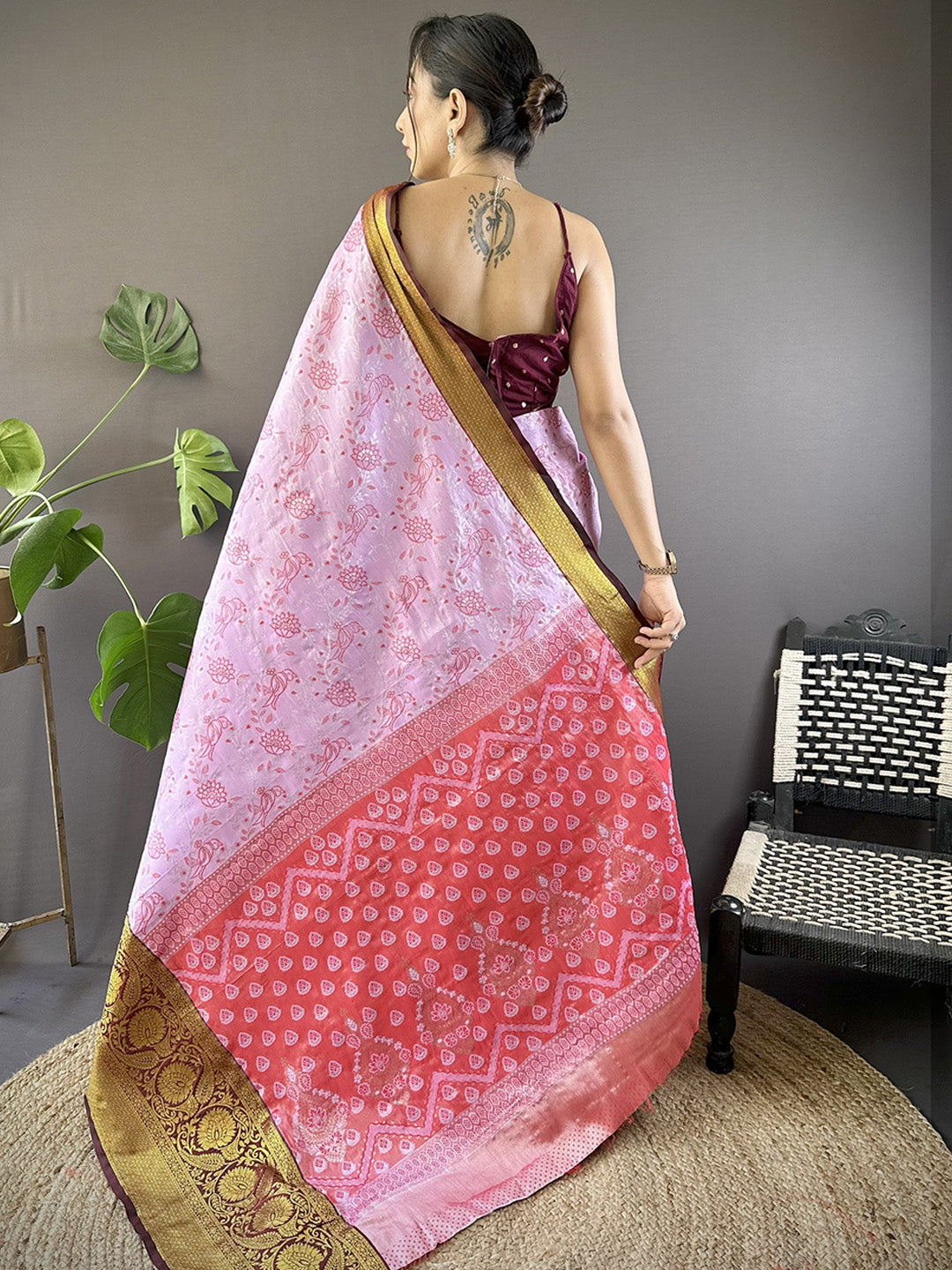 Urban Pallu Woven Design Silk Blend Traditional Saree