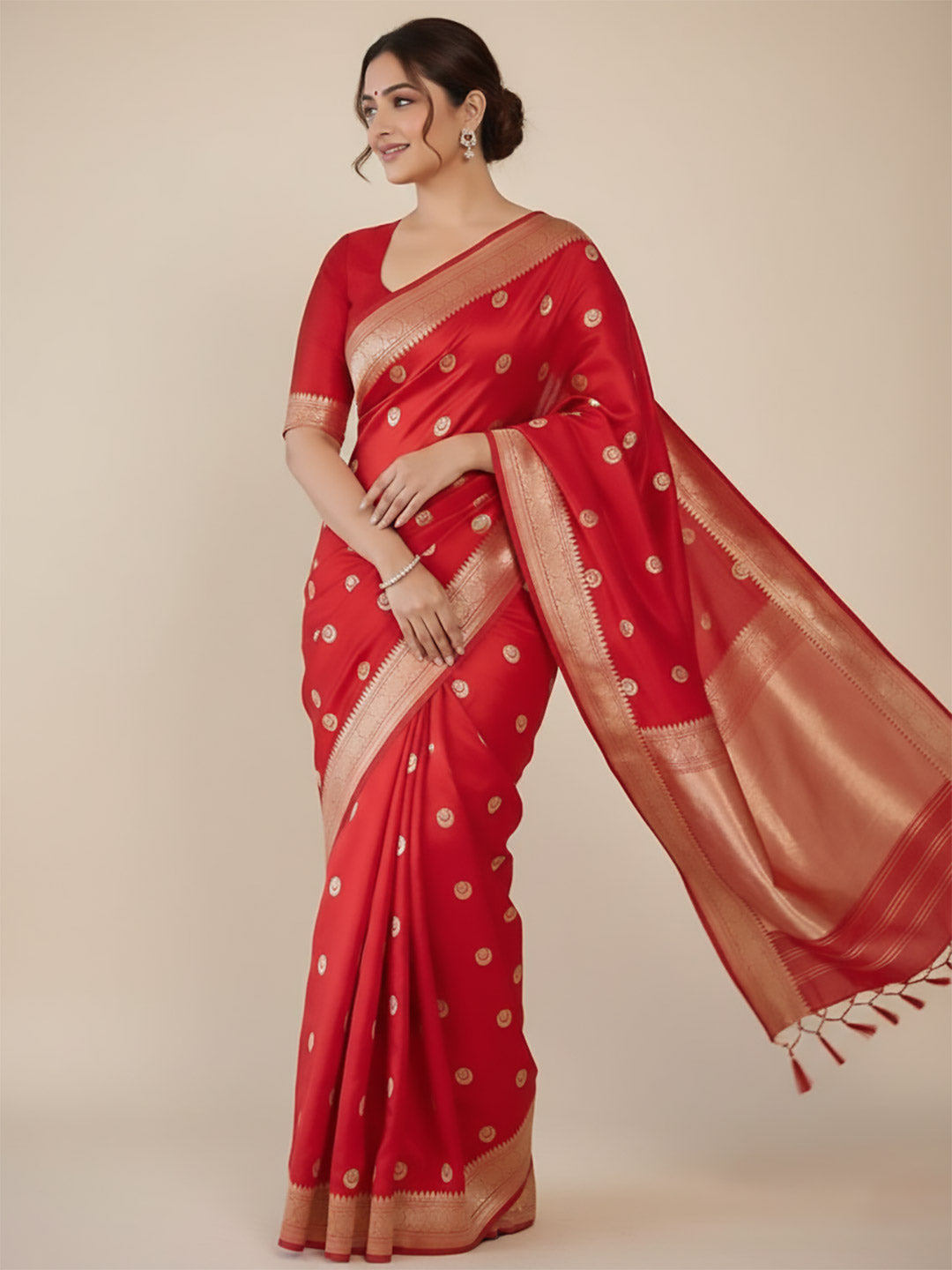 Urban Pallu Woven Design Silk Blend Work Saree