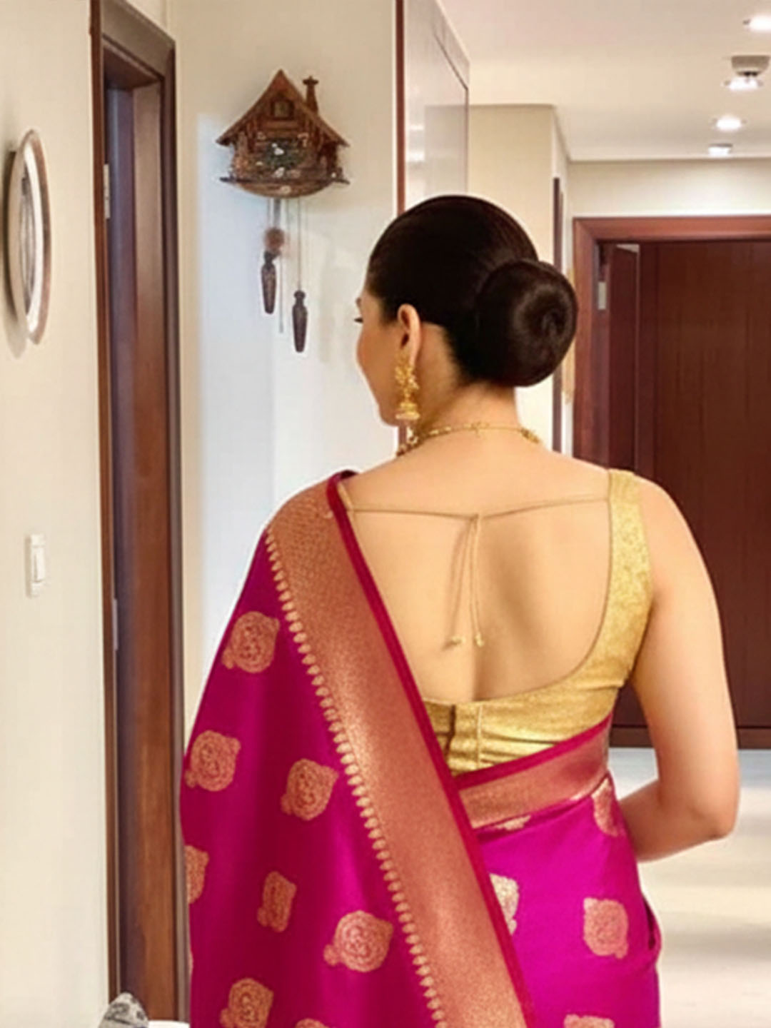 Urban Pallu Woven Design Silk Blend Traditional Saree