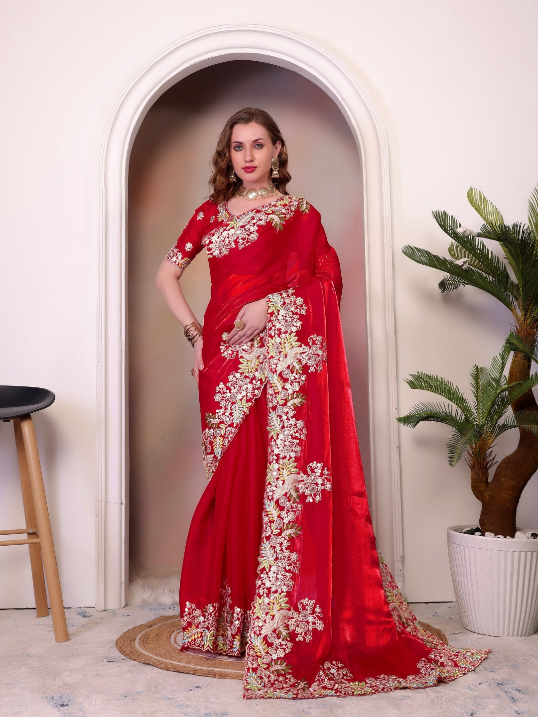 Urban Pallu Solid Silk Blend Festive Saree
